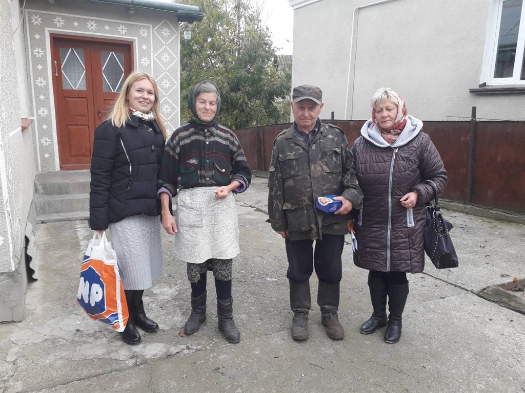 Де на Тернопільщині людям роздали тюнери