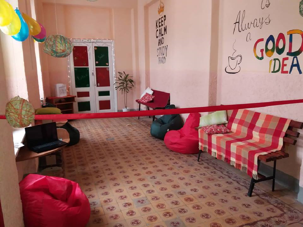 У Чорткові відкрили відпочинкову зону для студентів (фоторепортаж)