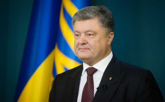 Для захисту української мови Порошенко зробив більше, ніж всі попередні президенти – активісти