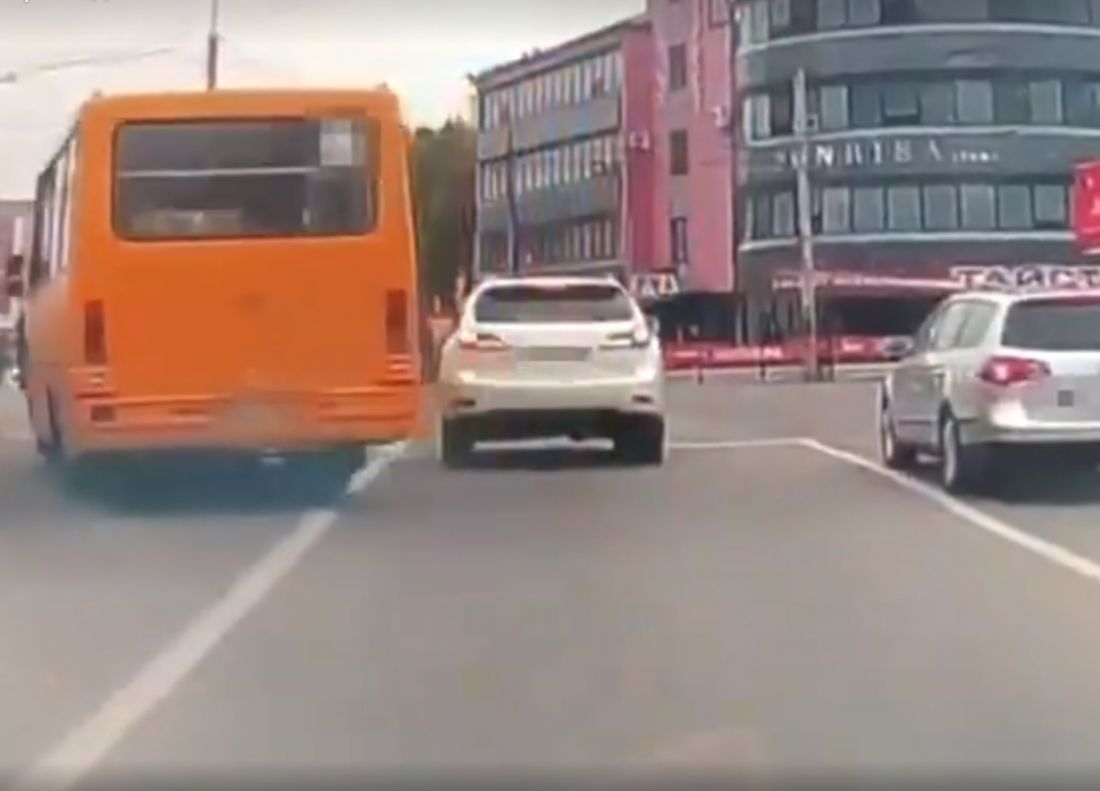 У Тернополі патрульні оштрафували водія маршрутки (Відео)