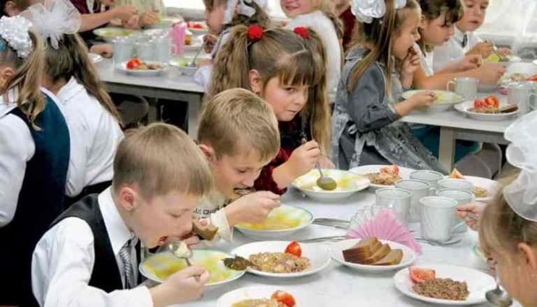 У місті на Тернопільщині школярі з пільгових категорій харчуватимуться безкоштовно